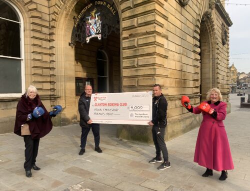 £4k for Local Amateur Boxing Club from Hyndburn Mayoral Charity