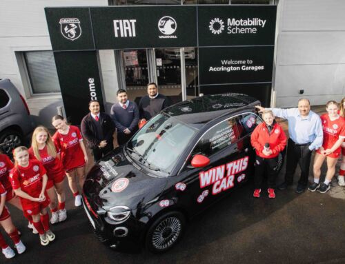 Accrington Stanley Women team up with Accrington Garages for competition