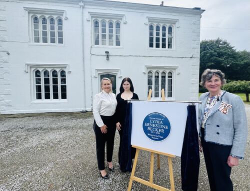 Blue plaque unveiled at historic Moorside House in Altham by the Lord-Lieutenant of Lancashire