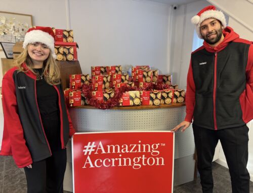 Iceland spread festive cheer with 350+ Mince Pie donation to #AmazingAccrington